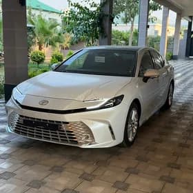 Toyota Camry 2026