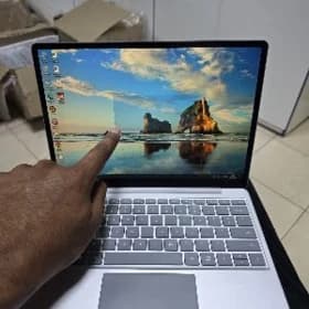 microsoft surface i5 11th 16gb