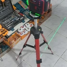 lazerni urwen
