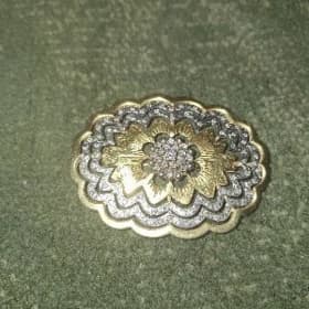 yerewan broşka