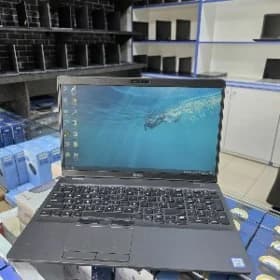 Dell i7 8th 15⁶ 4500m