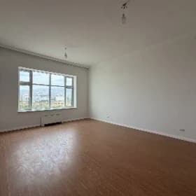 13 Tapgyr 8 etaž 3 komnat