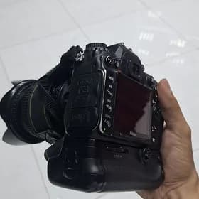 Nikon D7000