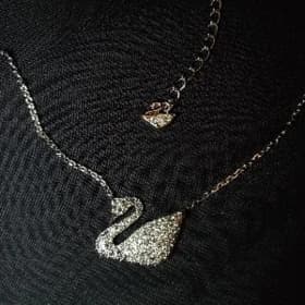 Swarovski колье Iconic Swan