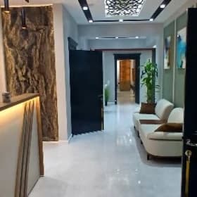 Gurtly Hususy Podval ofis 125m