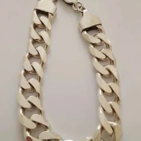 Kumus braslet