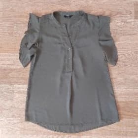 Тонкая летняя блузка от ZARA