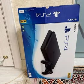 PlayStation 4 slim