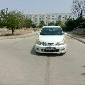 Nissan Versa 2010