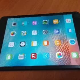 IPad планшет