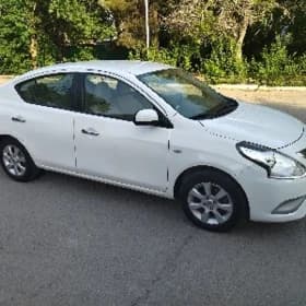 Nissan Sunny 2023