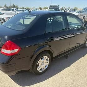 Nissan Versa 2010