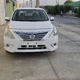 Nissan Sunny 2022