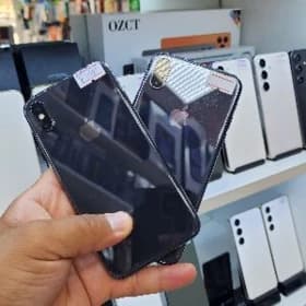 Iphone x(64)