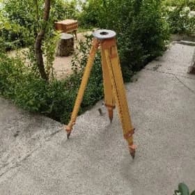 штатив leica distomat