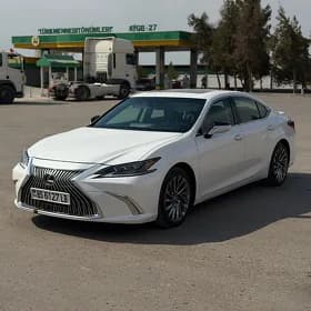 Lexus ES 350 2021