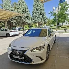 Lexus ES 350 2020