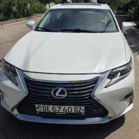 Lexus ES 300h 2015
