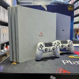 ⚪️Ps4 Pro +15 oyun tayyn⚪️