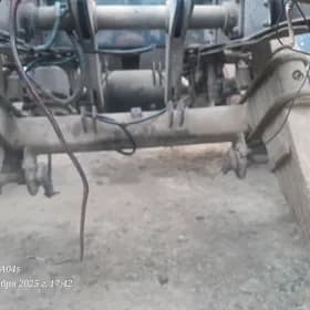 mos