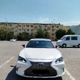 Lexus ES 300h 2020