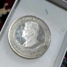 kümüş maneta