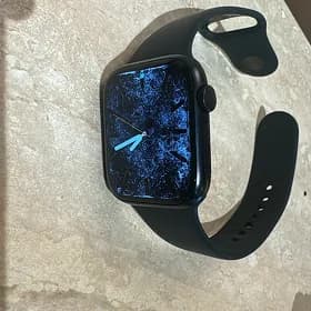 Apple watch 8