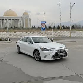 Lexus ES 350 2020