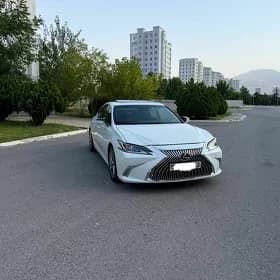 Lexus ES 350 2020