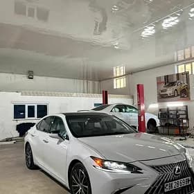 Lexus ES 350 2023