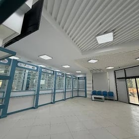 Arenda 2 etaj zdanya 300m²