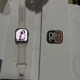 Apple Watch seria 10 gold