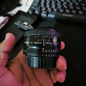 nikon abekdiw 50 1.8