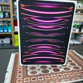 iPad pro M2 128 wi fi 12.9
