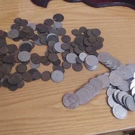 монеты купюры