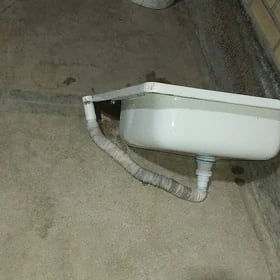 умивалник пасуда мойка