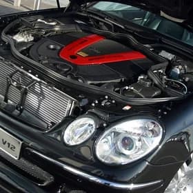w211 BRABUS bacoklar E V12 biturbañky