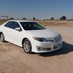 Toyota Camry 2012
