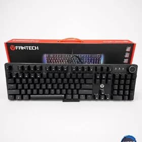 Игровая клавиатура Fantech