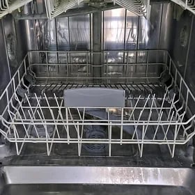 Посудамоющая машина