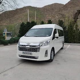 Tayota Hiace Syÿahat Hyzmaty
