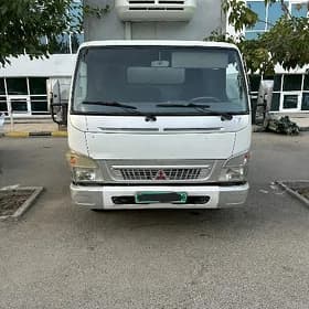 Mitsubishi Canter 2012