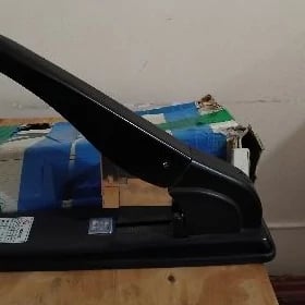 Степлер для бумаги