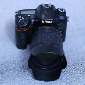 NIKON D7100