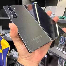 Samsung Z Fold 6