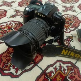 Nikon D 90