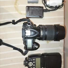 D90