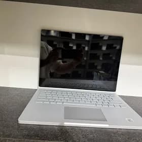 Surface i7 10Th/16/512Gb/4Gb