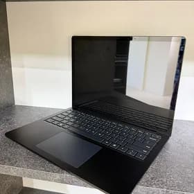 Surface i7 11Th/16Gb/256Gb