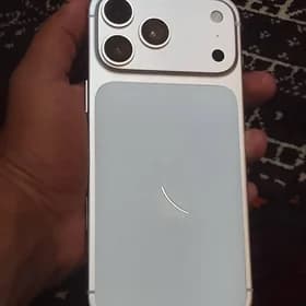 iPhone 17 pro max